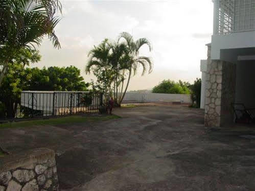 Hill Top Kingston Jamaica Zewnętrze zdjęcie